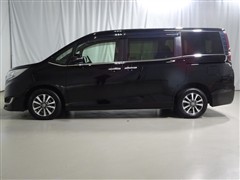 エスクァイアHV GIプレミアムBLテ