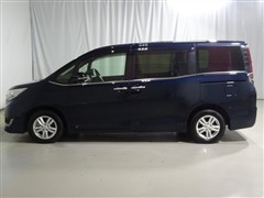 エスクァイアHV GIプレミアムBLテ