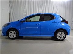 ヤリス ハイブリッド G