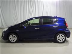 アクア S  スタイルブラック