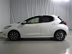 ヤリス ハイブリッド Z