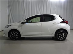 ヤリス ハイブリッド Z