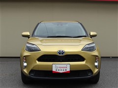 ヤリスクロス ハイブリッド G