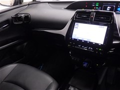 プリウス A ツーリングセレクション