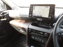 ヤリスクロス ハイブリッド Z