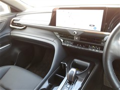 クラウン スポーツ Z