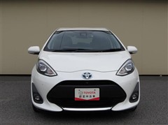 アクア S スタイルブラック