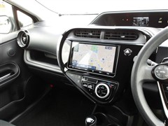 アクア S スタイルブラック