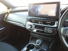 クラウン ハイブリッド B