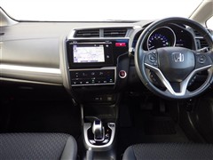 フィットハイブリッドLパッケ-ジ