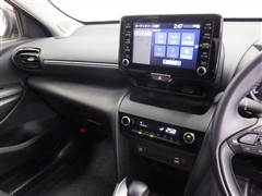 ヤリスクロス G