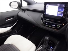 カローラ ハイブリッド WxB