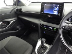 ヤリスクロス HEV G