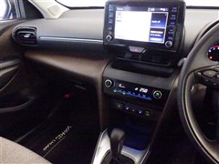 ヤリスクロス Z