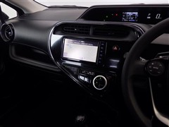 アクア S スタイルブラック