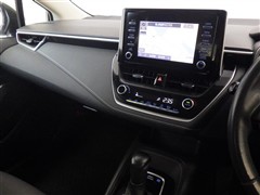 カローラツーリング HV S