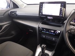 ヤリスクロス ハイブリッド G