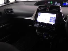 プリウス S セ-フティ-プラス