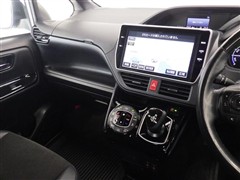 ノア ハイブリッド SI WXB3