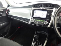 フィールダー1.5G プラスレッド