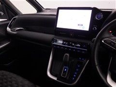ヴォクシー ハイブリッド S-Z
