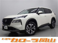 日産　エクストレイル X E-4ORCE