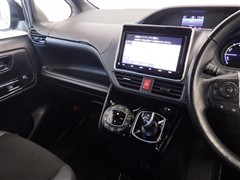 ノア ハイブリッド SI WxB2
