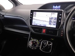ノア ハイブリッド SI WxB3