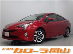 トヨタ　プリウス S ツーリングセレクション