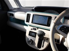 ムーヴキャンバス X メイクSA3