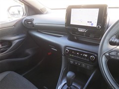 ヤリス ハイブリッド Z