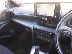 ヤリスクロス Z