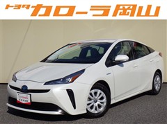 トヨタ プリウス S