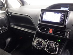 ノア ハイブリッド G