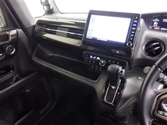 N-BOX カスタムG L ターボ