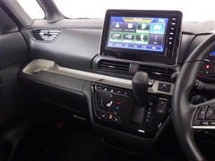 デリカミニ T プレミアム