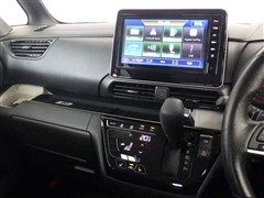 デリカミニ T プレミアム