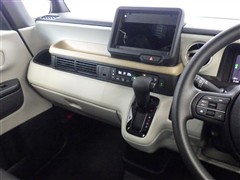 N-BOX ベースグレード