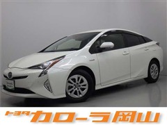 プリウス S セーフティプラス