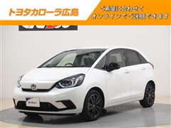 フィット E:HEVホーム20THカーサ