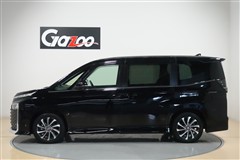 ヴォクシーHEV S-Z