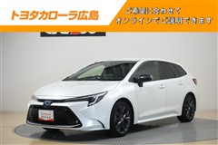トヨタ カローラツーリングHEV WxB