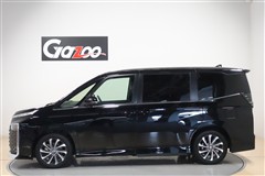 ヴォクシーHEV S-Z