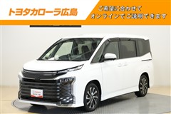 トヨタ ヴォクシーHEV S-Z