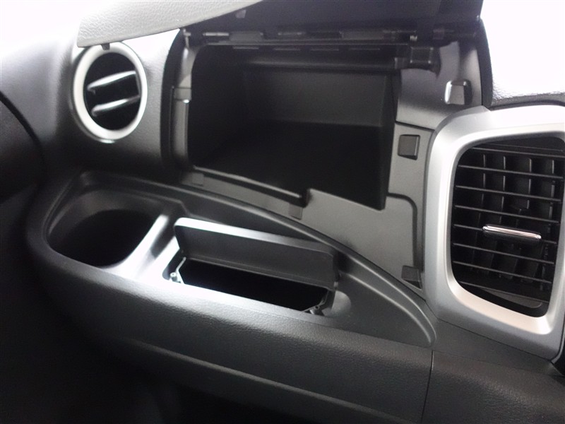 ダッジ・ラム用1500（2014-2017年）の車のスペアアクセサリー