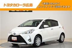 トヨタ ヴィッツHEV F セーフティ3