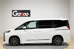 ノアHEV S-Z