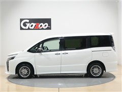 ヴォクシーHEV ZSキラメキ3