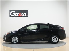 プリウス S セーフティプラス