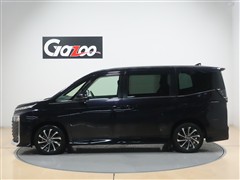 ヴォクシーHEV S-Z